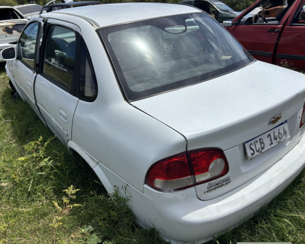 Repuestos de Chevrolet Corsa Classic Sedan por PARTES / REPUESTOS